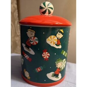 Peanuts Christmas Ceramic Cookie Jar Canister Charlie Brown Snoopy Woodstock